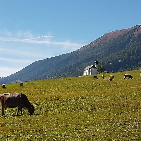 Chalet Daheim Reckingen Екстериор снимка