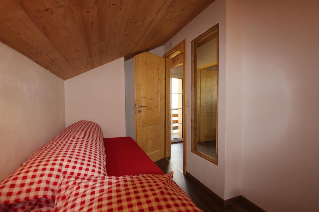 Chalet Daheim Reckingen Екстериор снимка